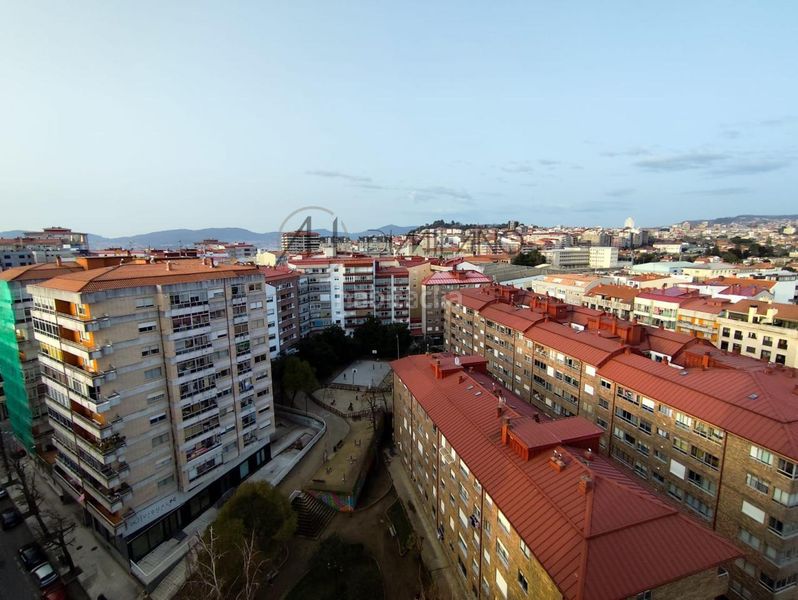 Foto 3673e885-c4a6-4d36-8636-0d4ca779daaf. Rent flat with heating parking in As Travesas - Balaidos Vigo