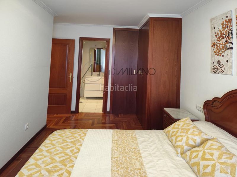 Foto 5e18a0fd-48d6-4435-a74a-19e832c4f208. Rent flat with heating parking in As Travesas - Balaidos Vigo