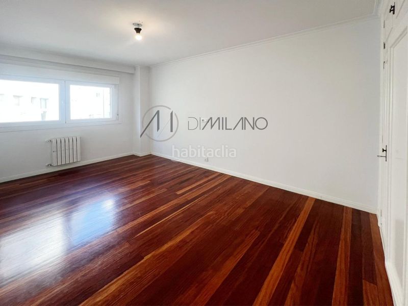 Foto 2d2baa47-9473-4901-b879-f1c779267fd6. Rent flat with heating parking in Plaza España - Corte Inglés Vigo