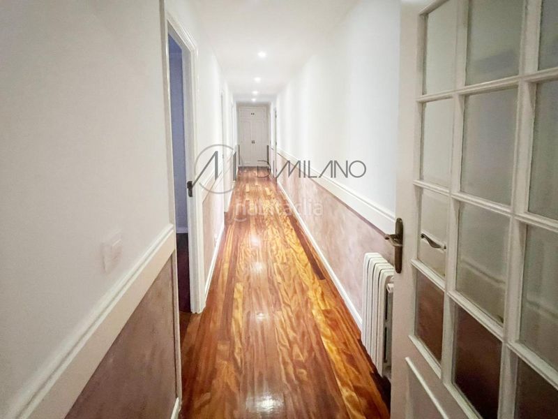 Foto 9452c937-8878-45b0-95a8-540db7b41b37. Rent flat with heating parking in Plaza España - Corte Inglés Vigo