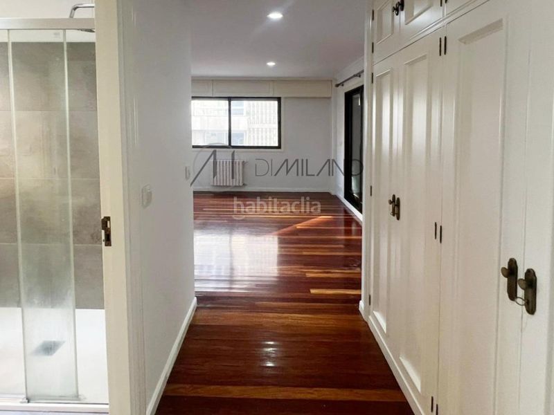 Foto f755da90-ab0f-4583-935f-4357c96da97a. Rent flat with heating parking in Plaza España - Corte Inglés Vigo