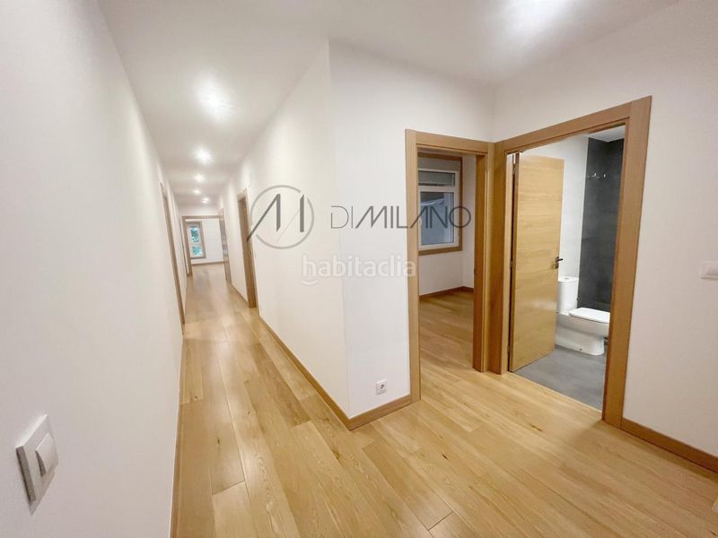 Foto 5db1422d-ea0a-42da-a577-2b3062a3926b. Rent flat with heating parking in Centro - Areal Vigo