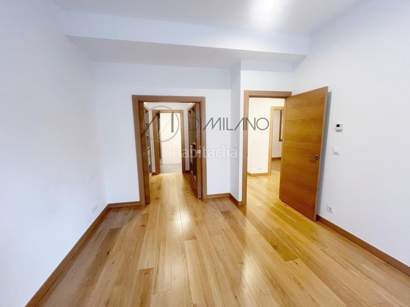Foto 66924768-5bae-456a-8e09-1f72070b75b3. Rent flat with heating parking in Centro - Areal Vigo