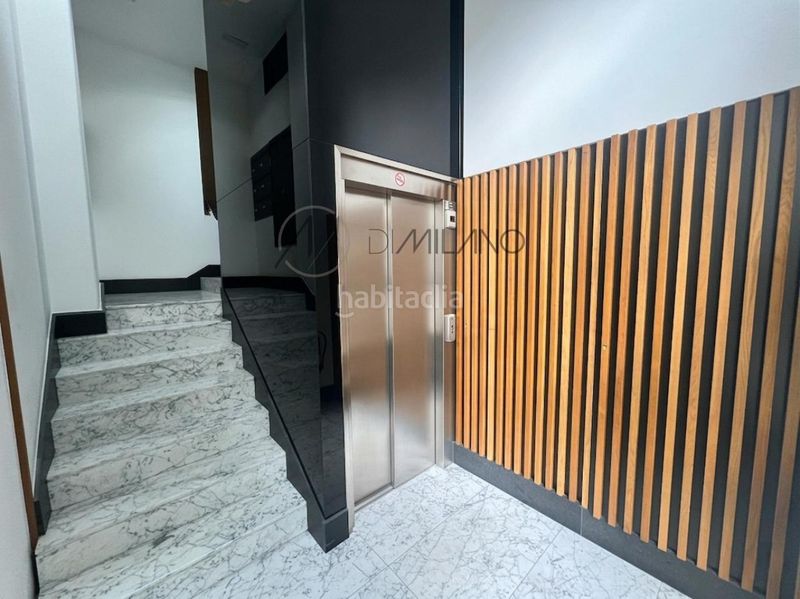 Foto 9d330aa8-79be-4d53-8d29-3a9ec38c806c. Rent flat with heating parking in Centro - Areal Vigo