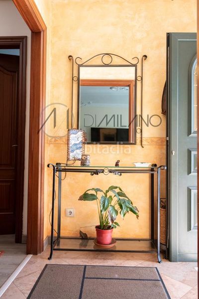 Foto c4c2fb09-6663-47ef-9244-80b3593a9f65. Alquiler chalet en Moaña