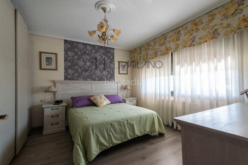 Foto f9eb73b7-186e-4d22-b0ef-a5302bf80d74. Alquiler chalet en Moaña