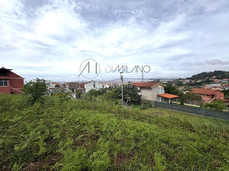 Foto 8f44e5a3-481a-40e4-af1b-1221b6cf3be2. Terreny residencial a Comesaña - Matamá Vigo