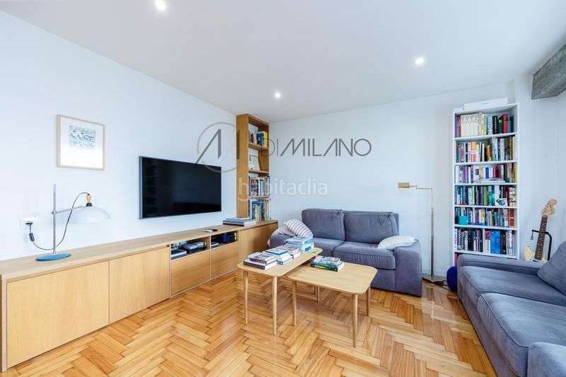Foto 2a1f5bf9-2ac9-4fb0-952f-8caf72ac3cd7. Flat with heating parking in Plaza Independencia Vigo