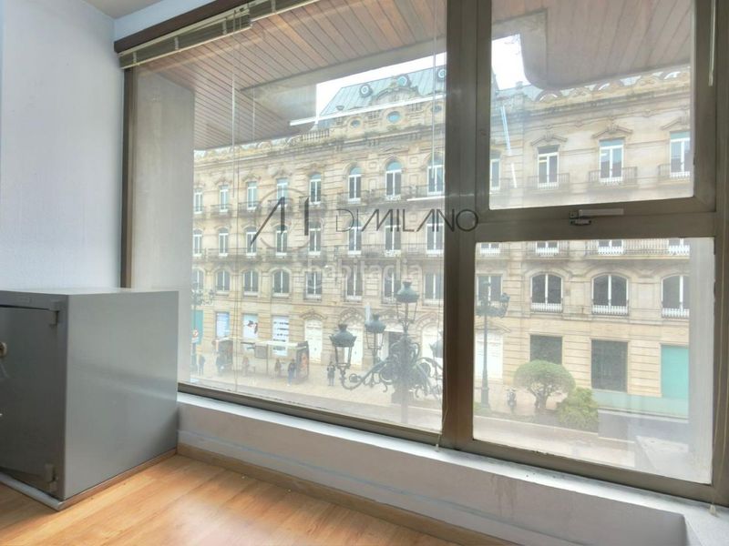 Foto ee0d5f46-8d09-49a7-89e3-36df4527bee7. Apartament amb calefacció aparcament a Centro - Areal Vigo
