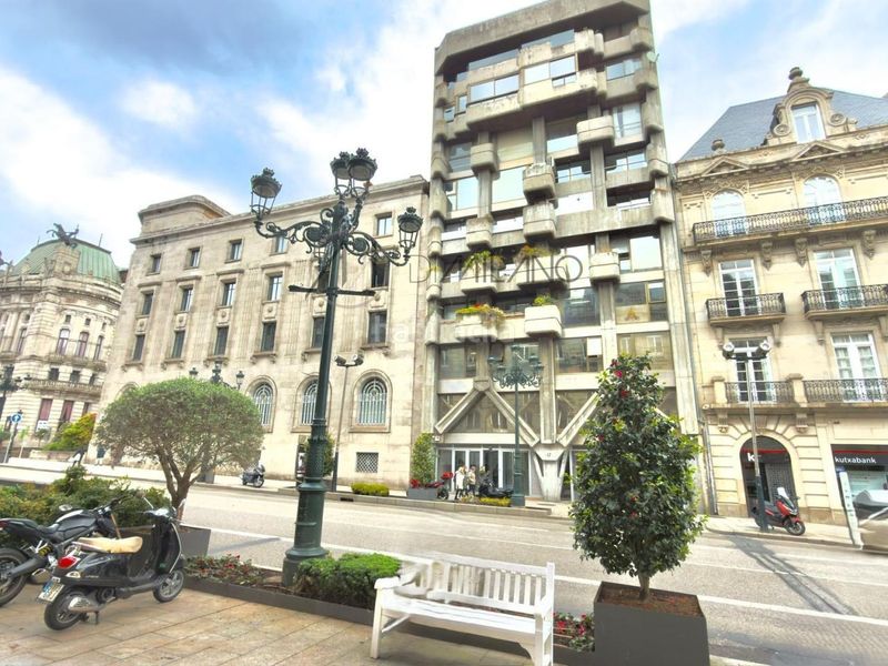Foto dde8768c-892f-44d6-b576-7056bd15a447. Apartamento en Centro - Areal Vigo
