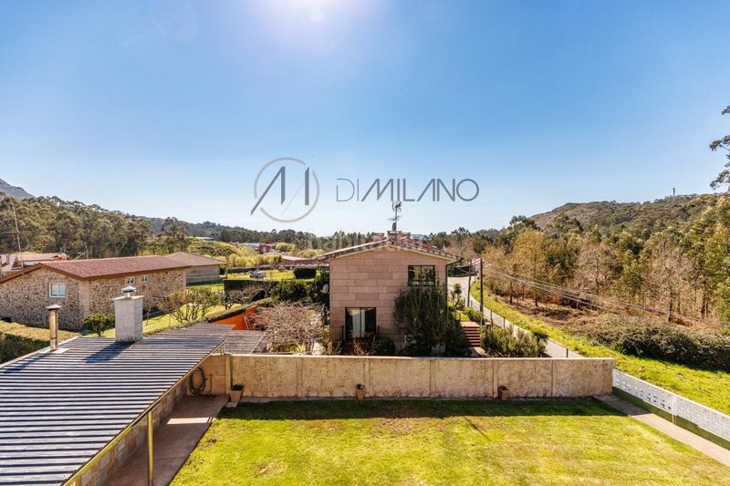 Foto 148effed-7b84-4d76-97c0-47c0add2ef01. Casa en Valadares - Beade Vigo