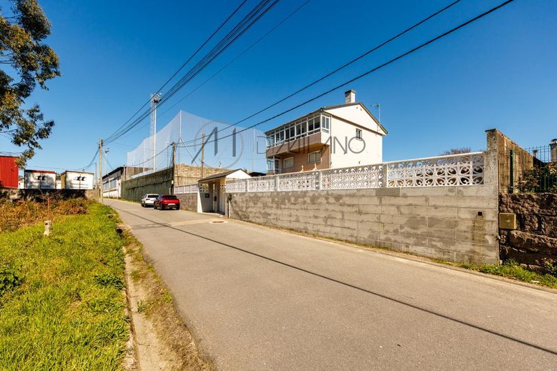 Foto 3ad99390-8a82-4b93-b12f-e5275b030847. Casa en Valadares - Beade Vigo