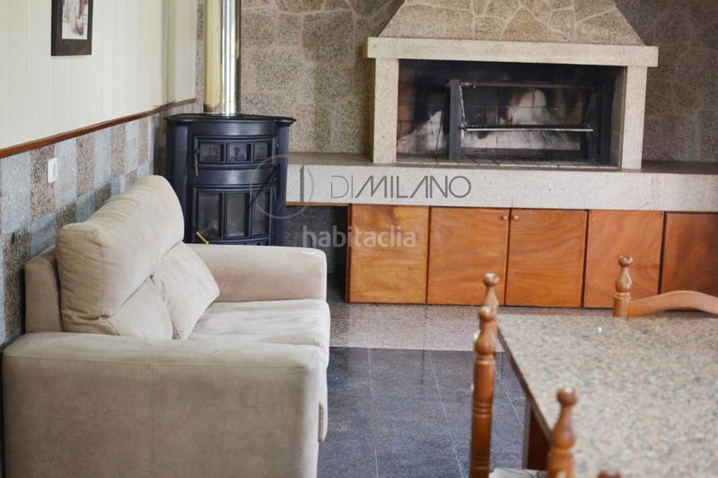Foto 4993484d-c335-404c-8e9a-6e325638fc2c. Casa en Valadares - Beade Vigo