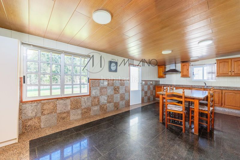 Foto 6b3f7325-8e7a-44a1-9277-58c91f57b92d. Casa en Valadares - Beade Vigo