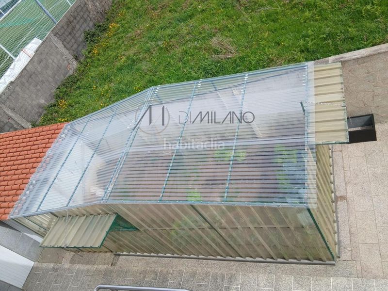 Foto 9374783e-2d55-475a-a9ae-f99afb6eeaf5. Casa en Valadares - Beade Vigo