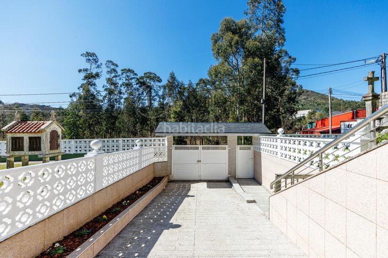 Foto cf9d1dba-72b0-4507-a5a5-ec3caa6b491c. Casa en Valadares - Beade Vigo