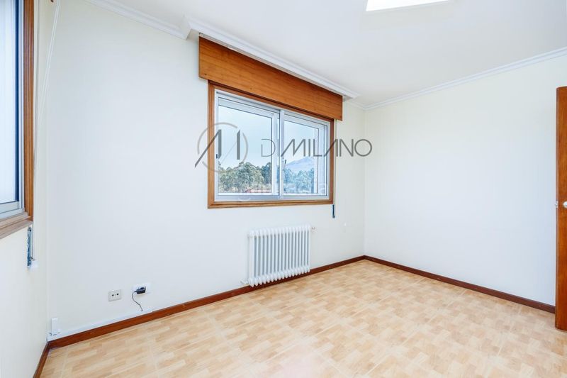 Foto eab50e7f-516a-4673-a622-43235b13ae6c. Casa en Valadares - Beade Vigo