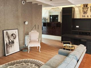 Zweistöckige Wohnung  Eugenio krapf