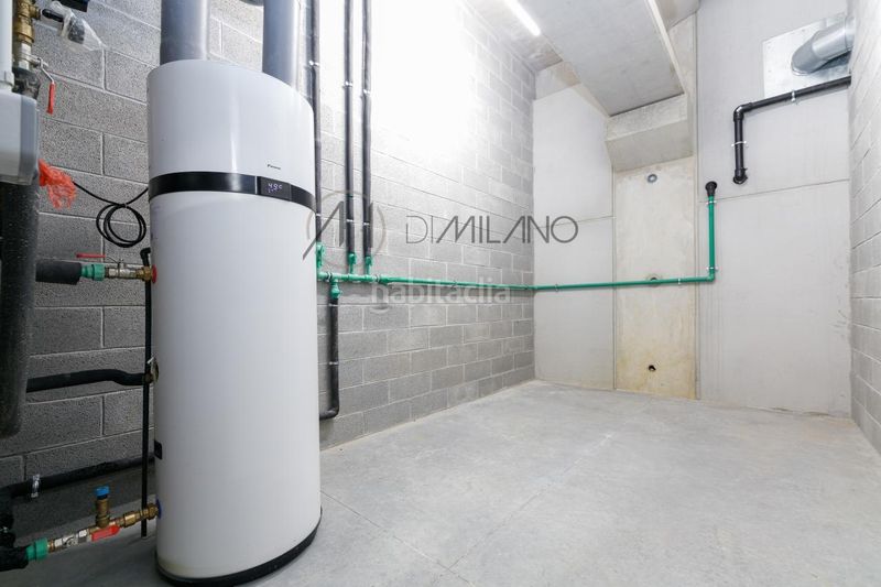 Foto 52672a18-ebd6-4d6f-bab3-4471139674d3. Location bâtiment à usage industriel dans Lavadores Vigo