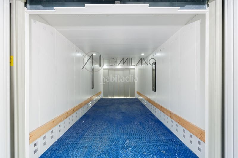 Foto f7ef430a-67cc-4c1b-a6d2-59aa6ff8e7b4. Location bâtiment à usage industriel dans Lavadores Vigo
