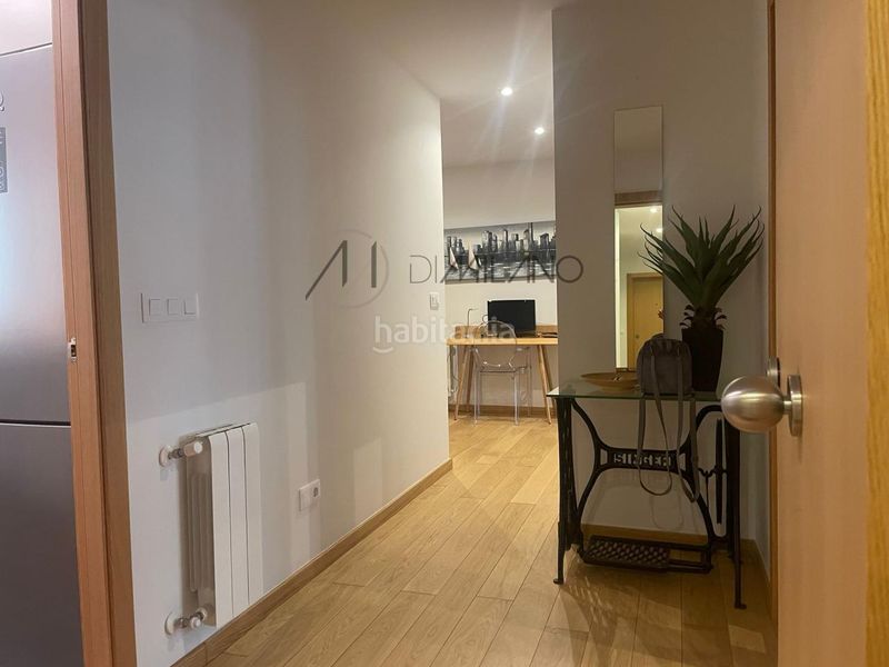 Foto 6cbaa51a-6ae2-4b1e-baa0-39790dc36a4c. Rent flat with heating parking in Centro - Areal Vigo