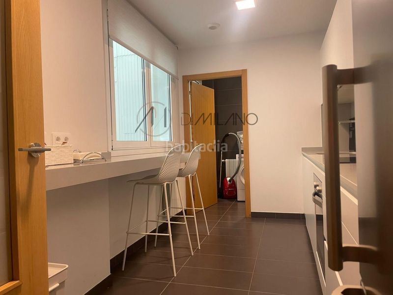 Foto 9997ebcb-7b62-41fd-bb84-464dd3f8a0e7. Rent flat with heating parking in Centro - Areal Vigo