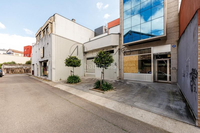 Foto 0713c604-d979-4fb6-abd0-2b0f907c210f. Edificio in Porriño (O)