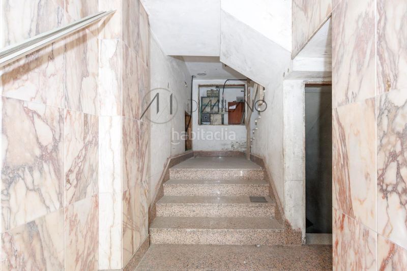 Foto 0f766ef7-e112-4e27-837d-fd6edd1bbaf9. Edificio in Porriño (O)