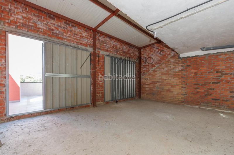 Foto 2002f5dd-4317-4d33-9a7c-ccbfeb77a08a. Edificio in Porriño (O)