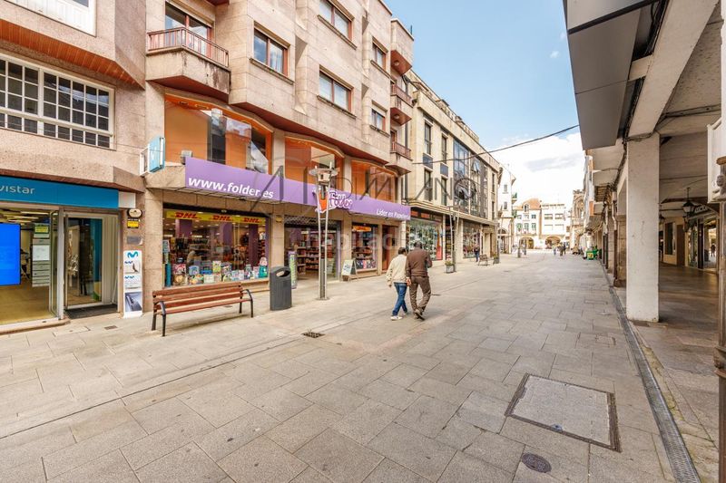 Foto 3a7de8b0-3e2b-4cfc-bef1-fa093ce04d61. Edificio in Porriño (O)