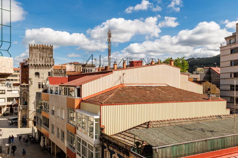 Foto 75454c62-caa8-4eca-a8c3-fc4fd721a1ca. Edificio in Porriño (O)