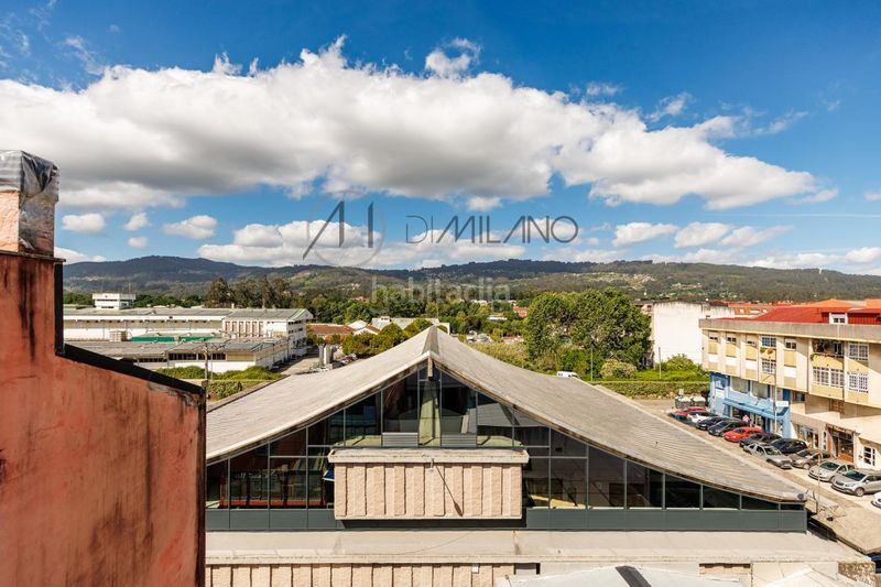 Foto d159265f-a2d8-4a1a-acba-ee3da7947306. Edificio in Porriño (O)