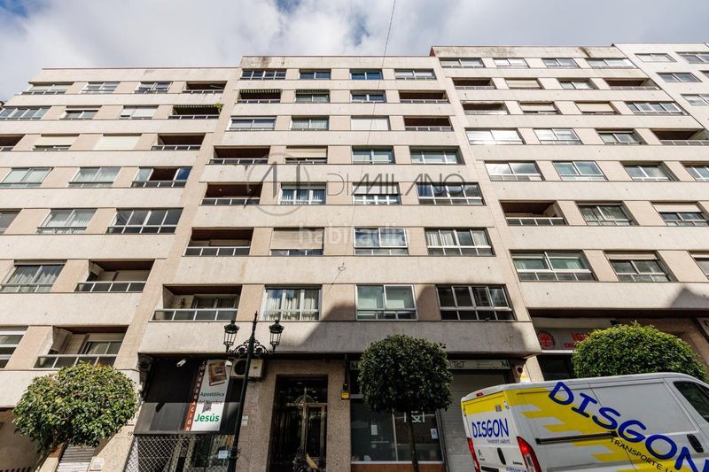 Foto 8771ed30-b7e6-4be8-b27c-1f8868a323ac. Rent flat with heating parking in Plaza España - Corte Inglés Vigo