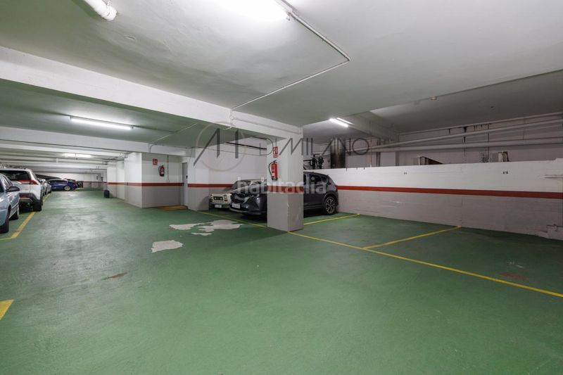 Foto cacdf0a4-3028-44e3-80b7-8150a91550c7. Rent flat with heating parking in Plaza España - Corte Inglés Vigo