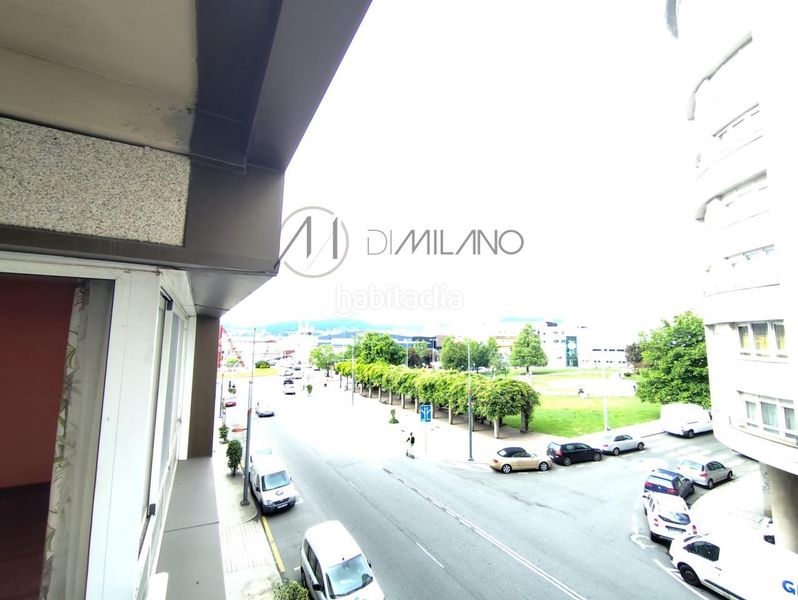 Foto 97ec3593-0d39-47a2-adf7-921a74c1c51b. Flat with heating in Plaza de la industria Vigo