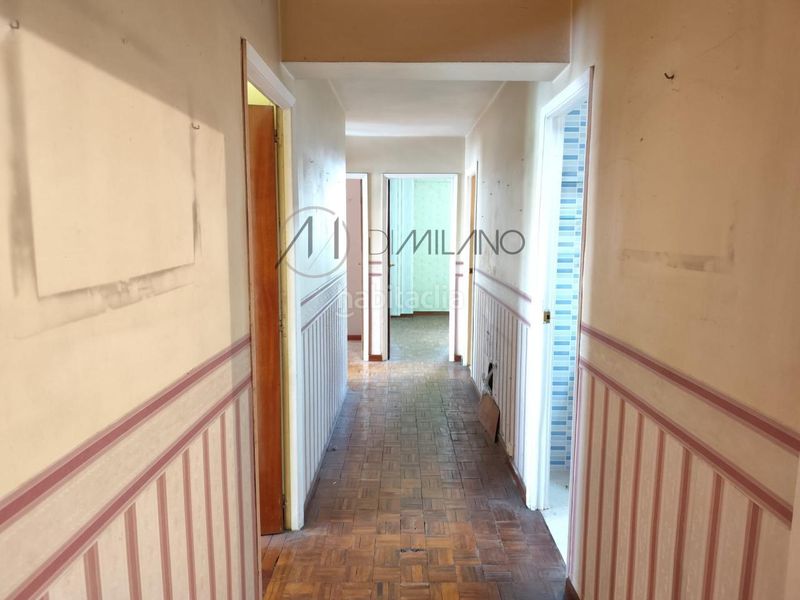 Foto db75c451-7858-4a51-b910-0e79f7c9d833. Flat with heating in Plaza de la industria Vigo
