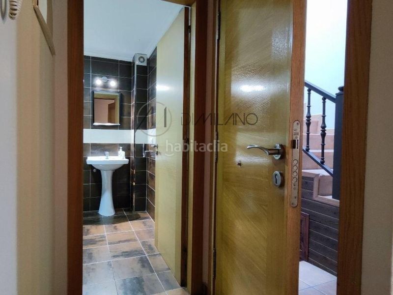 Foto 8076472b-d74f-421e-8ea1-700452b20f92. Casa amb calefacció a Cangas pueblo Cangas