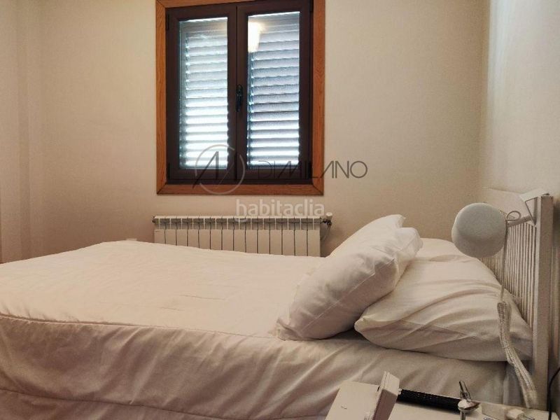Foto a6b9fd58-5a9f-4f1e-8908-1e028b198e47. Casa amb calefacció a Cangas pueblo Cangas