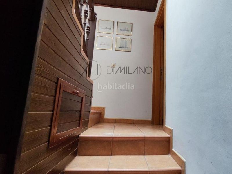 Foto cda688fb-667d-4c98-bb8a-84fbe014fbb3. Casa amb calefacció a Cangas pueblo Cangas