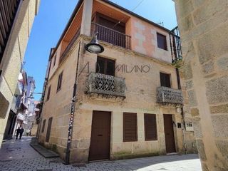 Maison  Valentín losada