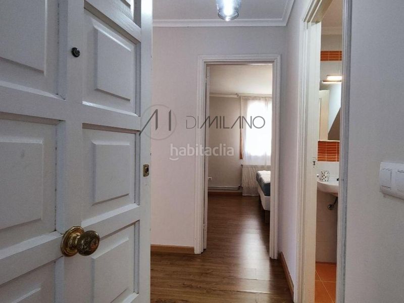 Foto ef523c85-f91e-4b02-814b-c517939a5229. Casa amb calefacció a Cangas pueblo Cangas