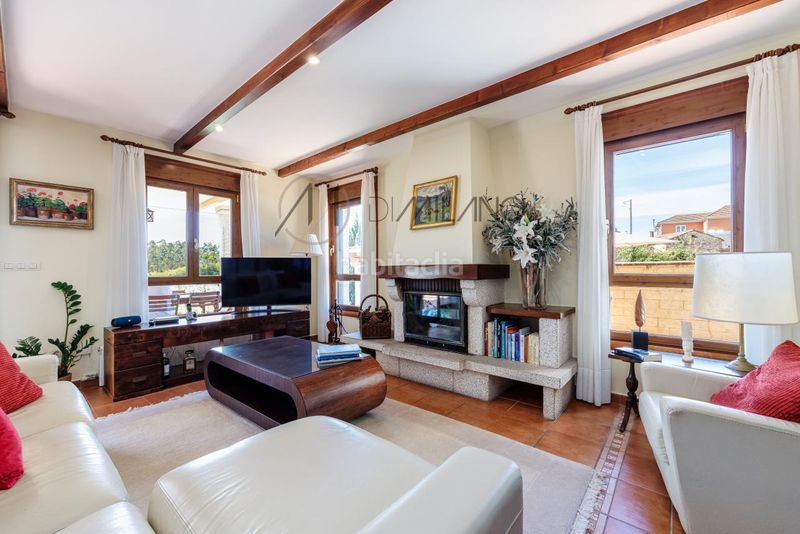 Foto a491e277-7a74-4db5-a228-69d036a5bd40. Chalet en Tomiño