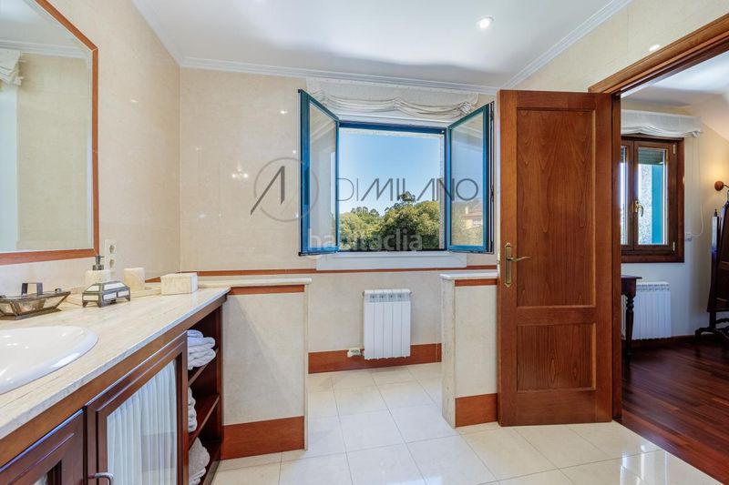 Foto ffa7c85e-e0cf-4fe1-8537-f6a183459b15. Chalet en Tomiño