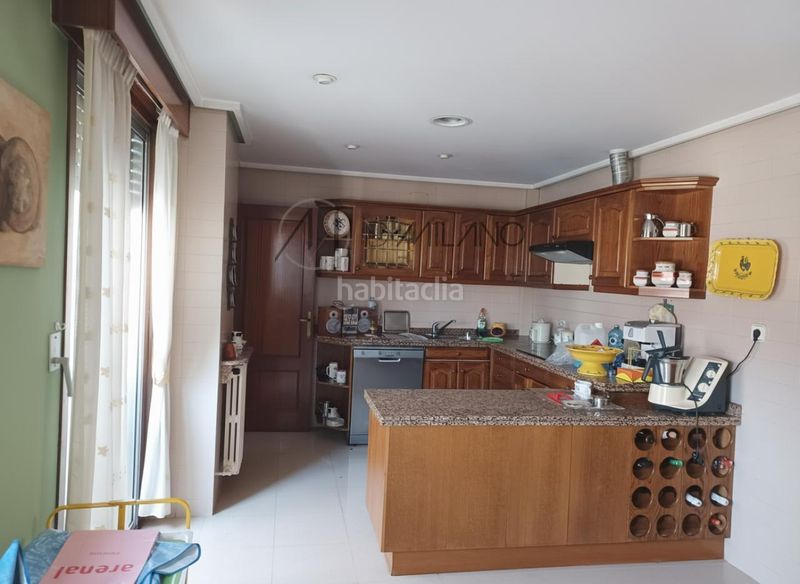 Foto 75365f19-7810-4929-a9b9-0950f1fb8e17. Piso en Centro Ourense