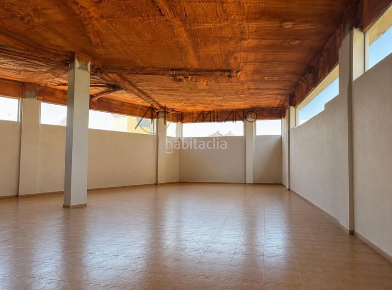 Foto 9a598308-df0d-47f5-9468-adaa6febd60e. Local comercial a Soutomaior