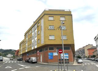 Locale commerciale in Calvario