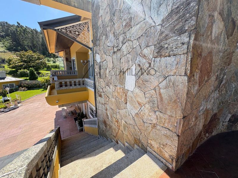 Foto 66531913-4c7f-411c-9ff3-7661febd37da. Chalet en Darbo Cangas