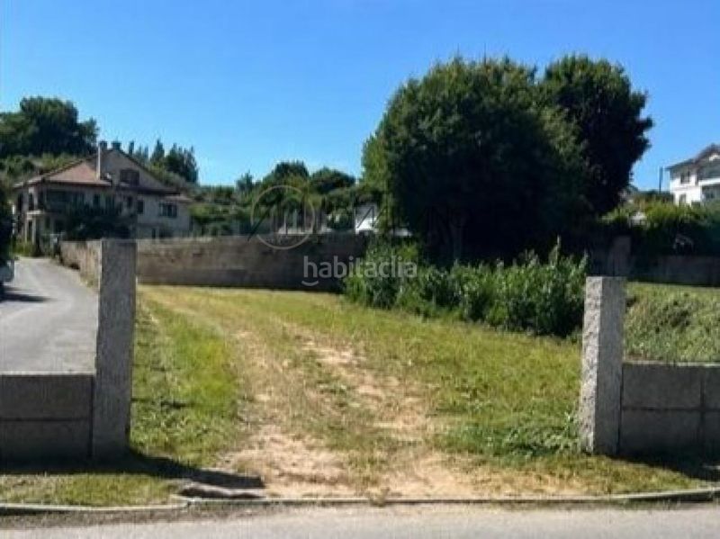 Foto ae737145-90fc-4caf-9241-2d9ab040392d. Terreny residencial a Marín