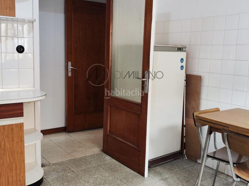 Foto 68ca4f7e-e65d-4afe-af1d-026c31205f82. Piso en travesía de Vigo - san xoán Vigo