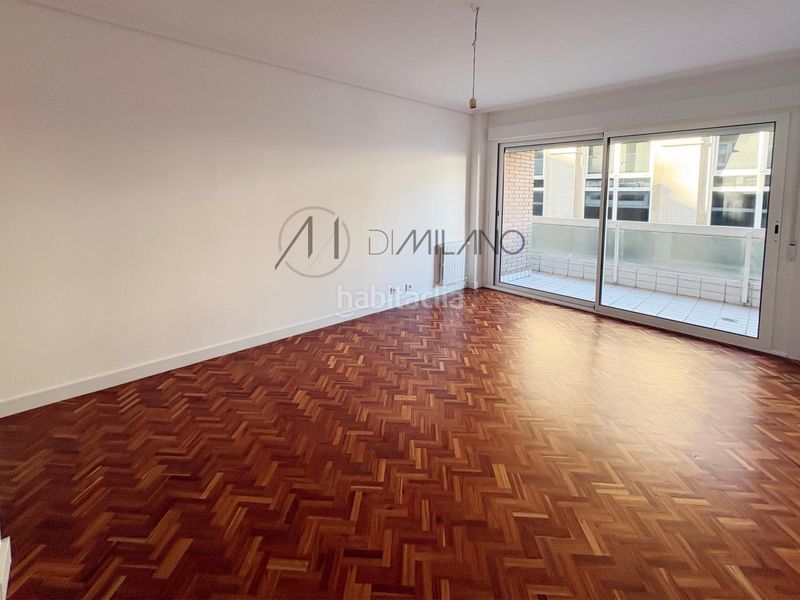Foto 451a70bc-c24a-48d1-8fd6-e422b6a9360a. Piso en Centro - Areal Vigo